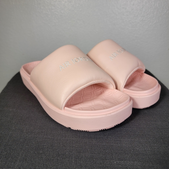 Jordan Sophia Slide Legend Pink Women's 10 FZ7012-600 NEW - Picture 1 of 5